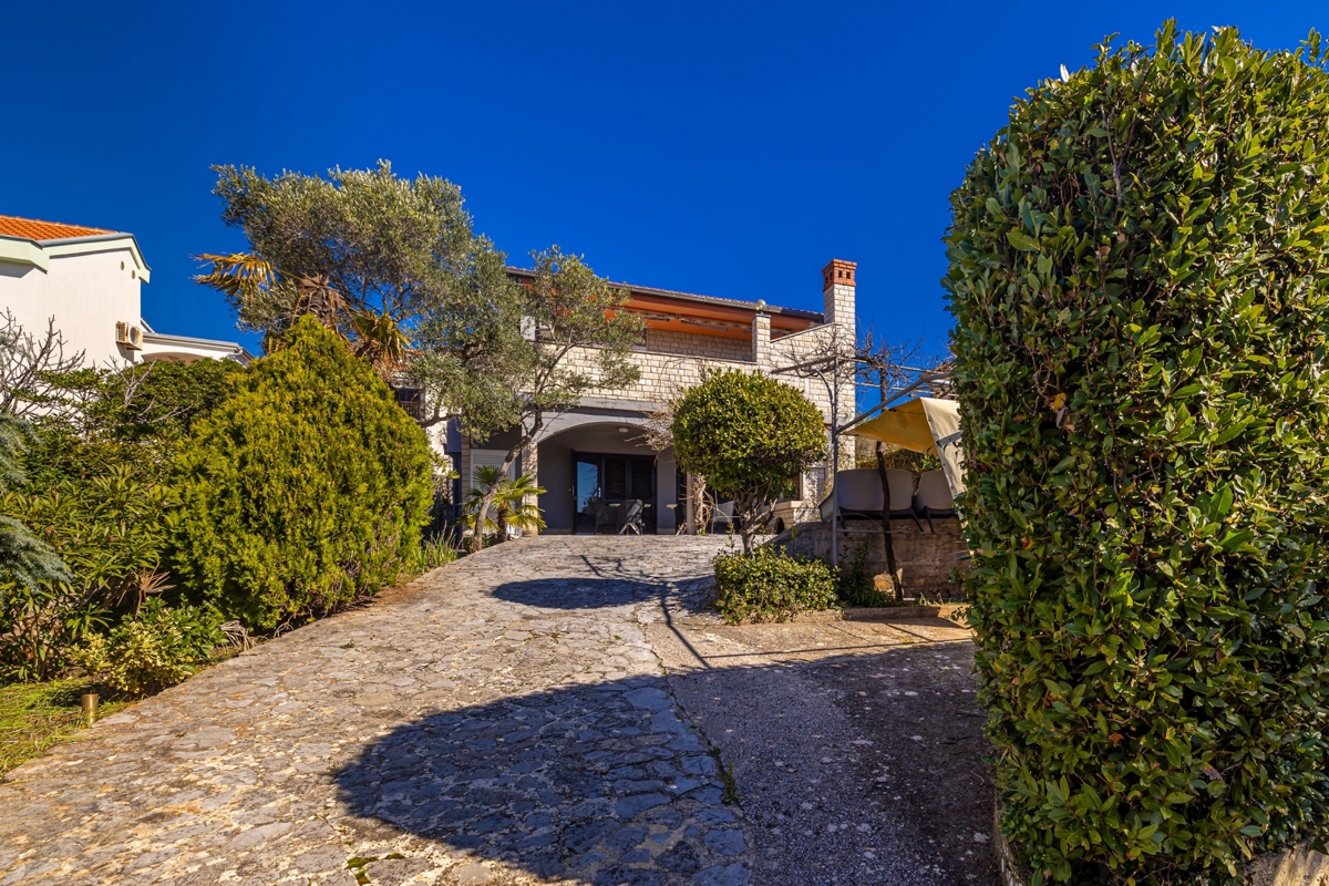img-property
